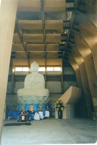 Great Buddha Hall 2