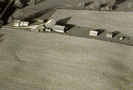 an aerial photo of a farm in Knox County