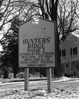 Hunter's Ridge Development Sign