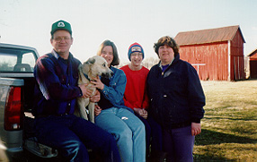 Bruce, Queenie, Amy, John, and Vonda Robinson
